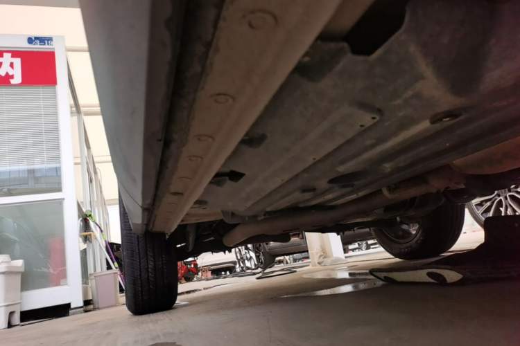 Used Haval H Dog 2023 2.0T Two-Wheel Drive Chaoye Version Plus Right Side Sill