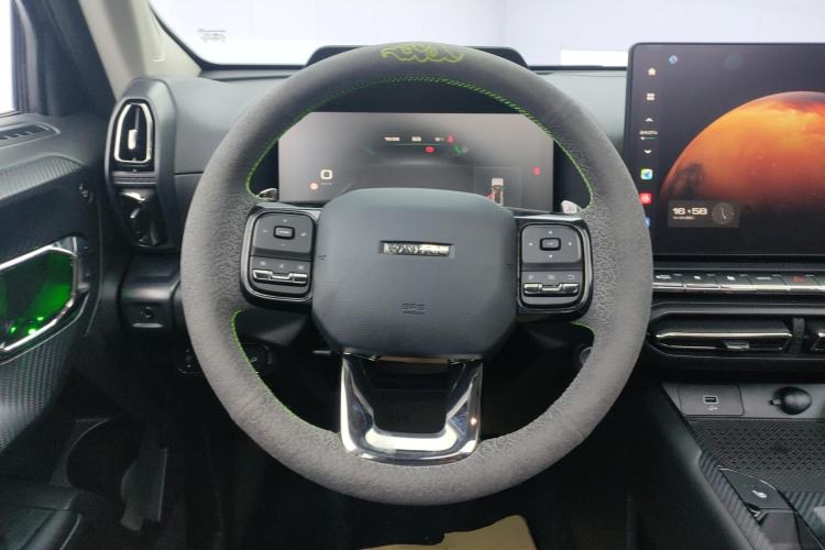 Used Haval H Dog 2023 2.0T All-Wheel-Drive Chaoye Plus Steering Wheel