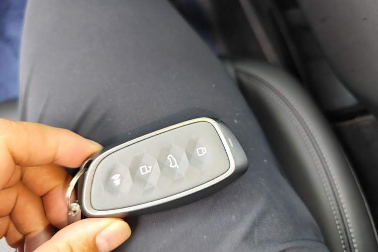 Used Haval H Dog 2023 2.0T Two-Wheel Drive Chaoye Version Plus Vehicle Key