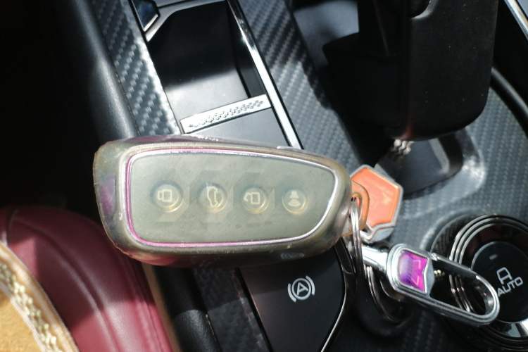 Used Haval H Dog 2023 1.5T Two-Wheel Drive Chao Ye Version Plus Vehicle Key