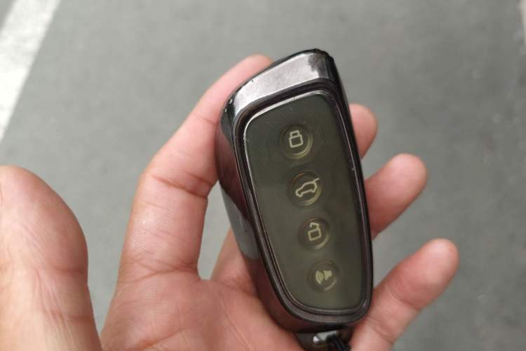 Used Haval H Dog 2023 1.5T Two-Wheel Drive Chao Ye Version Plus Vehicle Key