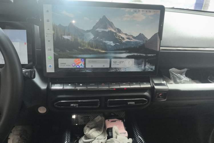 Used Haval H Dog 2023 2.0T All-Wheel-Drive Chaoye Plus Audio And AC Panel