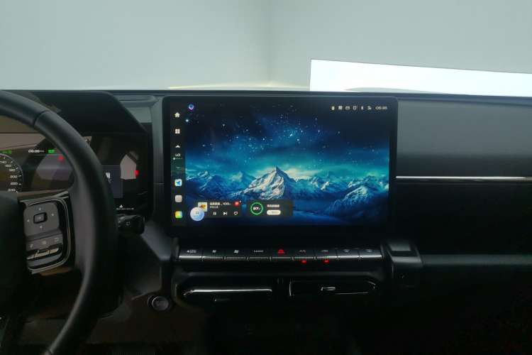 Used Haval H Dog 2023 2.0T All-Wheel-Drive Chaoye Plus Audio And AC Panel