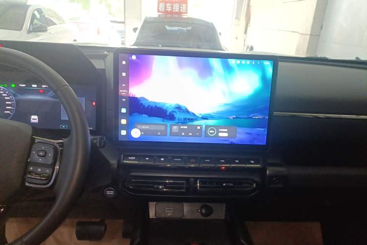 Used Haval H Dog 2023 1.5T Two-Wheel Drive Chao Ye Version Plus Audio And AC Panel