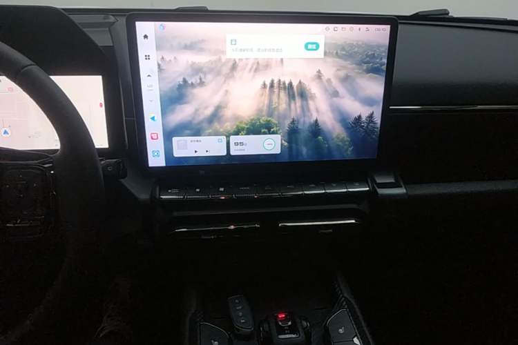 Used Haval H Dog 2023 2.0T All-Wheel-Drive Chaoye Plus Audio And AC Panel