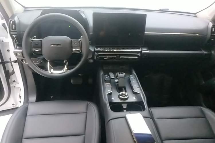 Used Haval H Dog 2023 2.0T All-Wheel-Drive Chaoye Plus Center Console