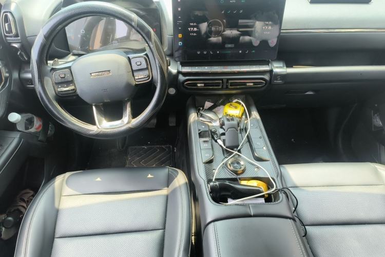 Used Haval H Dog 2023 2.0T Two-Wheel Drive Chaoye Version Plus Center Console