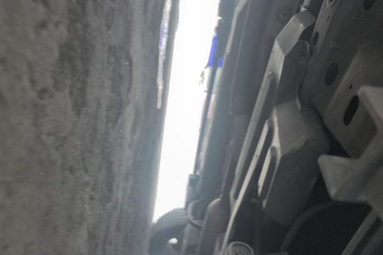 Used Haval H Dog 2023 2.0T All-Wheel-Drive Chaoye Plus Chassis Front Left
