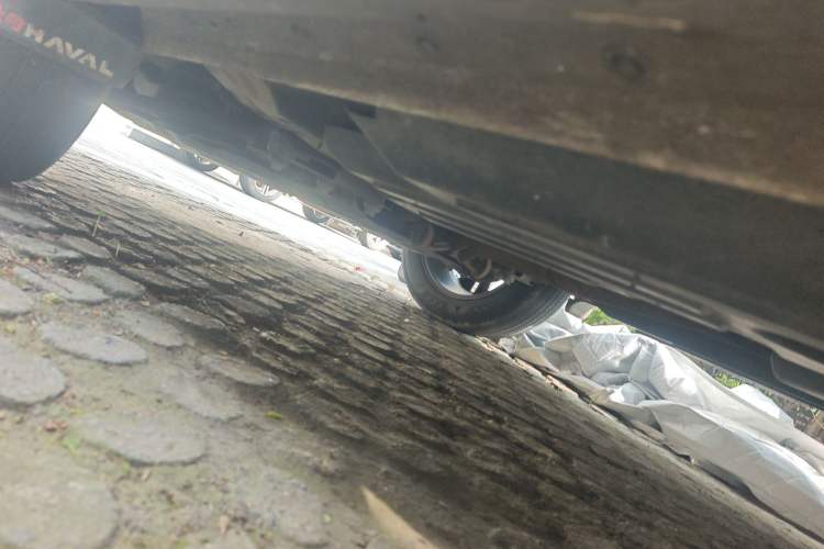 Used Haval H Dog 2023 2.0T Two-Wheel Drive Chaoye Version Plus Chassis Front Left
