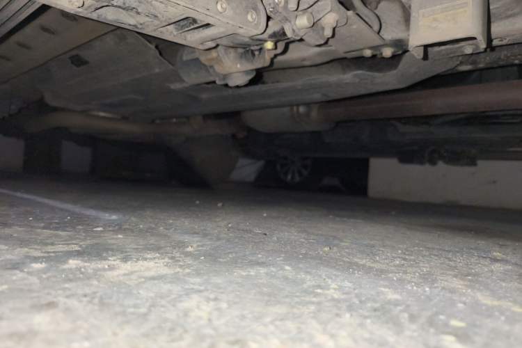 Used Haval H Dog 2023 2.0T Two-Wheel Drive Chaoye Version Plus Chassis Front Right
