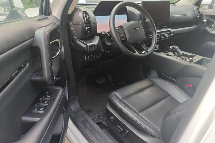 Used Haval H Dog 2023 2.0T Two-Wheel Drive Chaoye Version Plus Driver Seat