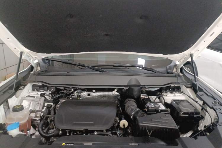 Used Haval H Dog 2023 1.5T Two-Wheel Drive Chao Ye Version Plus Engine Bay