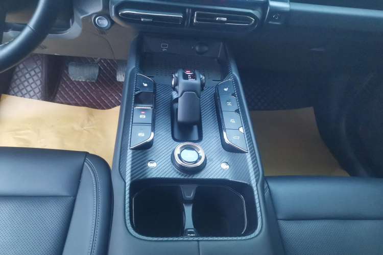 Used Haval H Dog 2023 2.0T All-Wheel-Drive Chaoye Plus Gear Lever