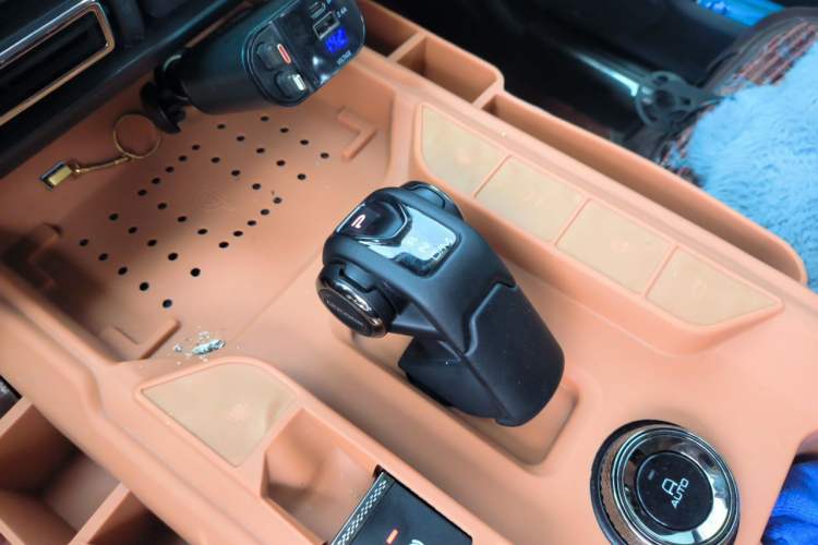 Used Haval H Dog 2023 2.0T All-Wheel-Drive Chaoye Plus Gear Lever