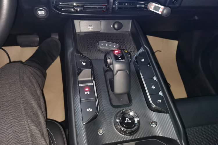 Used Haval H Dog 2023 2.0T Two-Wheel Drive Chaoye Version Plus Gear Lever