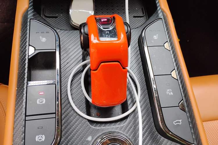 Used Haval H Dog 2023 1.5T Two-Wheel Drive Chao Ye Version Plus Gear Lever