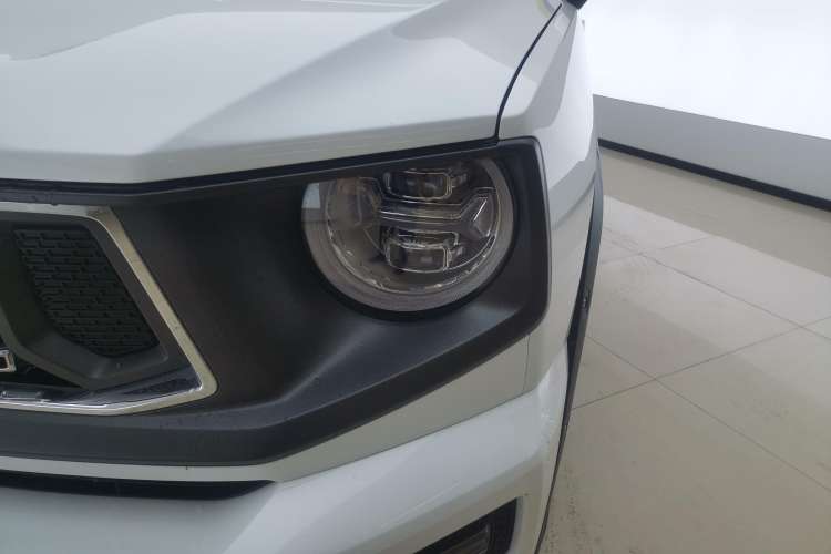 Used Haval H Dog 2023 2.0T All-Wheel-Drive Chaoye Plus Left Front Headlight