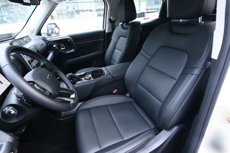 Used Haval H Dog 2023 2.0T All-Wheel-Drive Chaoye Plus Left Front Seat