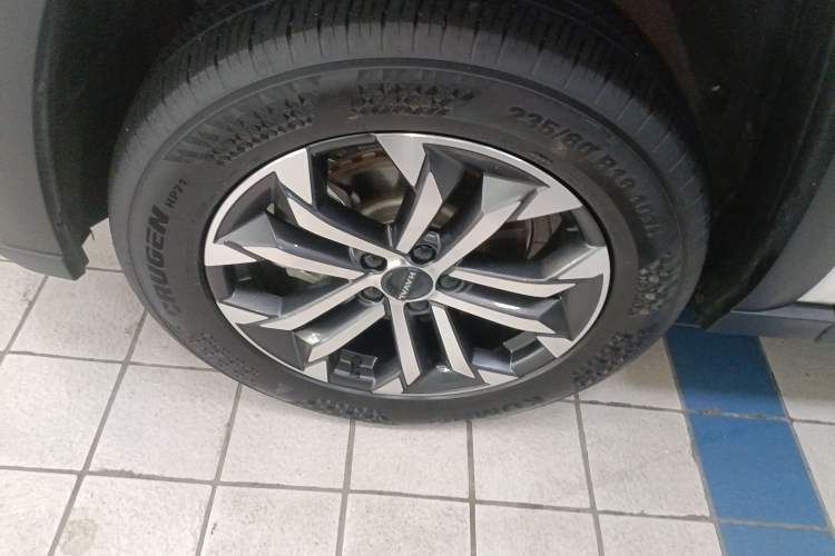 Used Haval H Dog 2023 1.5T Two-Wheel Drive Chao Ye Version Plus Left Front Wheel Hub