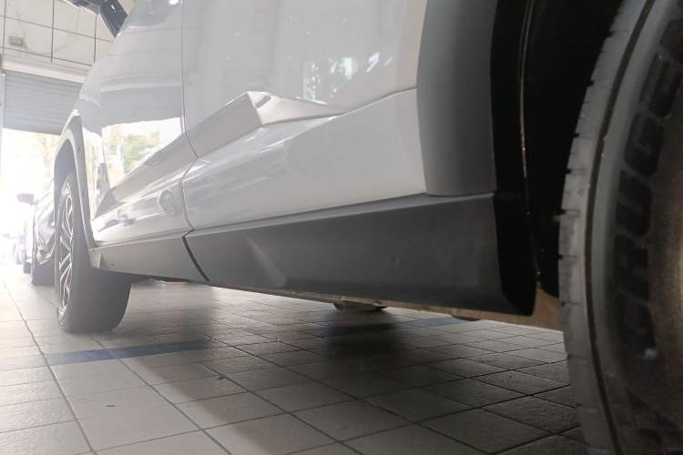 Used Haval H Dog 2023 1.5T Two-Wheel Drive Chao Ye Version Plus Left Side Sill