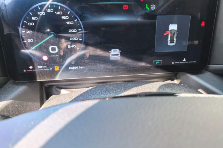 Used Haval H Dog 2023 2.0T Two-Wheel Drive Chaoye Version Plus Odometer Close Up