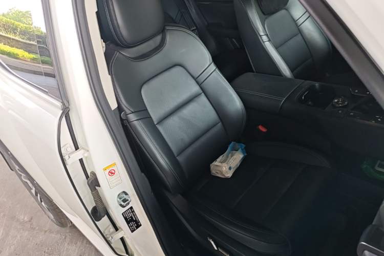 Used Haval H Dog 2023 2.0T Two-Wheel Drive Chaoye Version Plus Right Front Seat