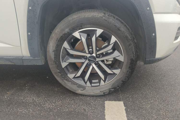 Used Haval H Dog 2023 1.5T Two-Wheel Drive Chao Ye Version Plus Right Front Wheel Hub