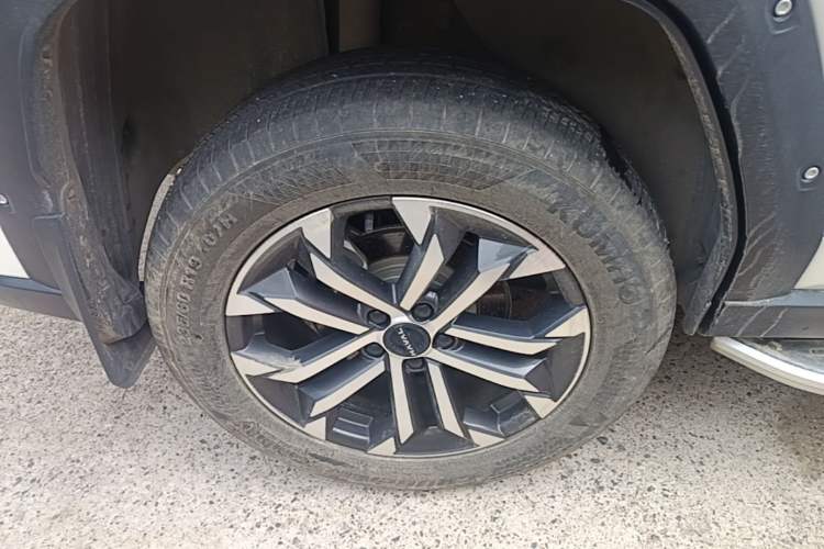 Used Haval H Dog 2023 2.0T Two-Wheel Drive Chaoye Version Plus Right Rear Wheel Hub