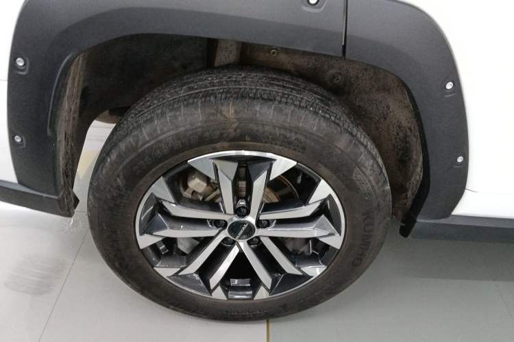 Used Haval H Dog 2023 2.0T Two-Wheel Drive Chaoye Version Plus Right Rear Wheel Hub