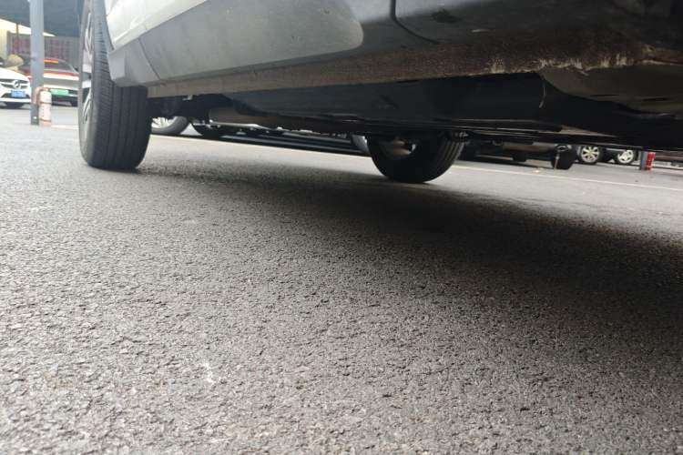Used Haval H Dog 2023 2.0T Two-Wheel Drive Chaoye Version Plus Right Side Sill