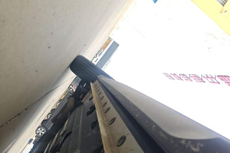 Used Haval H Dog 2023 2.0T Two-Wheel Drive Chaoye Version Plus Right Side Sill