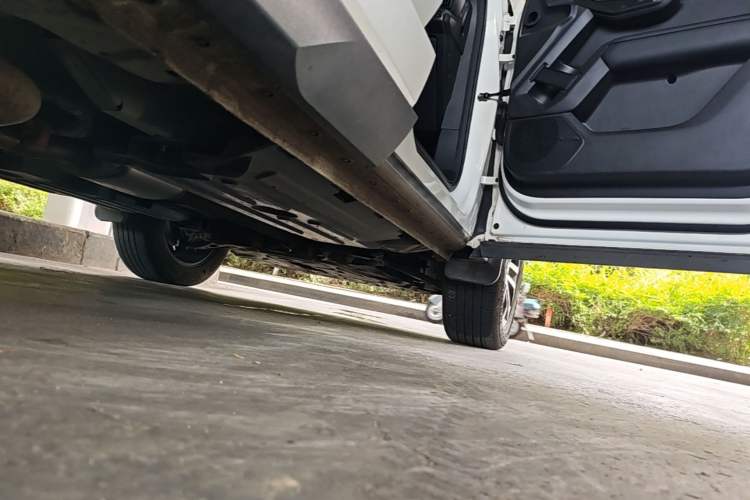 Used Haval H Dog 2023 2.0T Two-Wheel Drive Chaoye Version Plus Right Side Sill