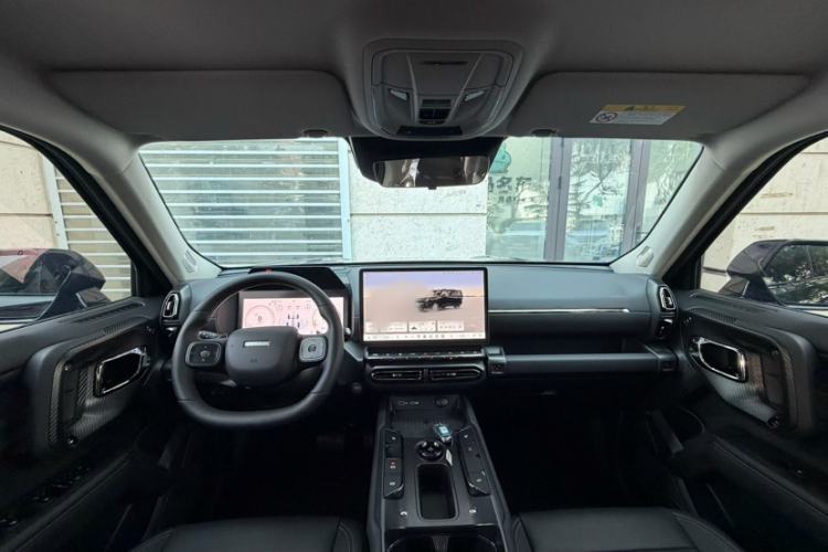 Used Haval H Dog 2026 Model 2.0T All-Wheel-Drive Trendy Wilderness Edition Interior 1