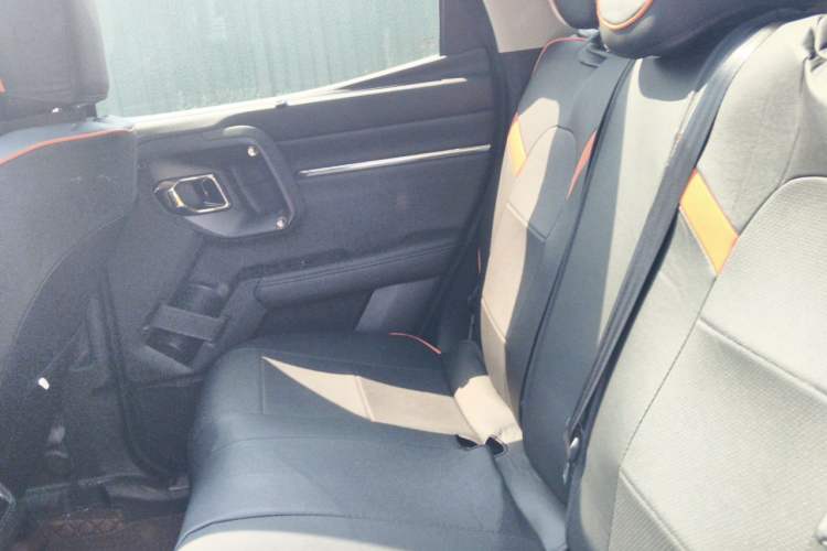 Used Haval H Dog 2026 Model 1.5T Trendy Fun Edition Left Rear Seat