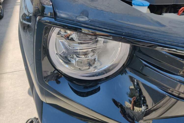 Used Haval H Dog 2026 Model 2.0T Trendy Wilderness Edition Right Front Headlight