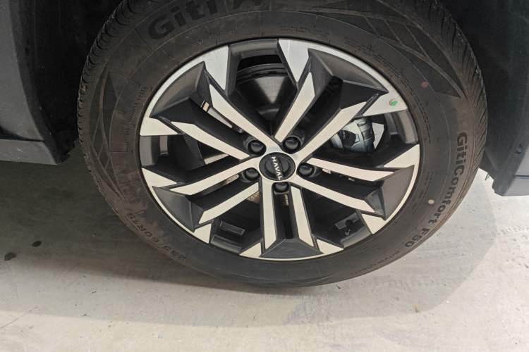 Used Haval H Dog 2026 Model 2.0T Trendy Wilderness Edition Right Front Wheel Hub