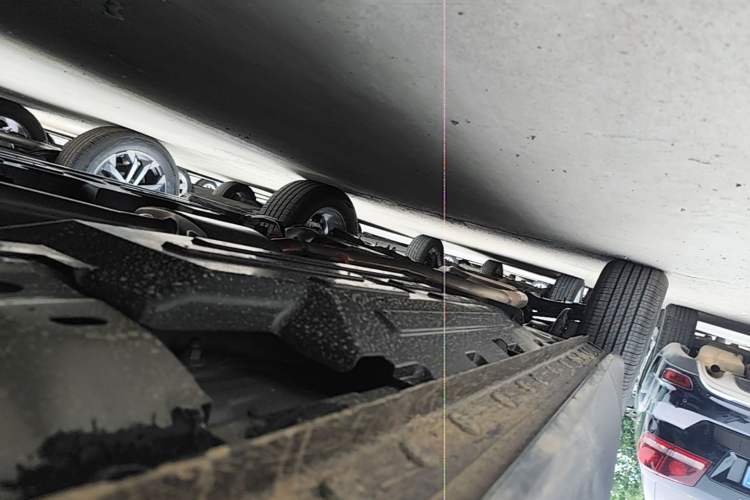 Used Haval H Dog 2026 Model 2.0T Trendy Wilderness Edition Right Side Sill