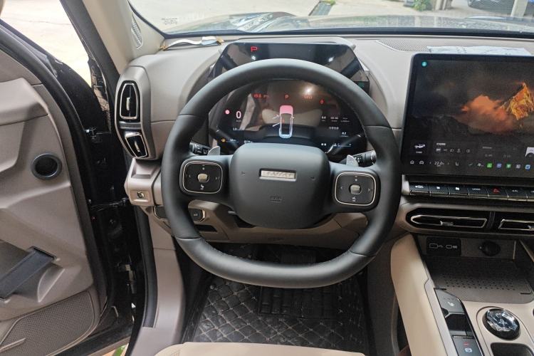 Used Haval H Dog 2026 Model 2.0T Trendy Wilderness Edition Steering Wheel