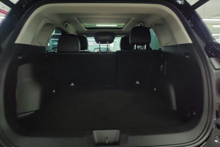 Used Haval H Dog 2026 Model 2.0T Trendy Wilderness Edition Trunk