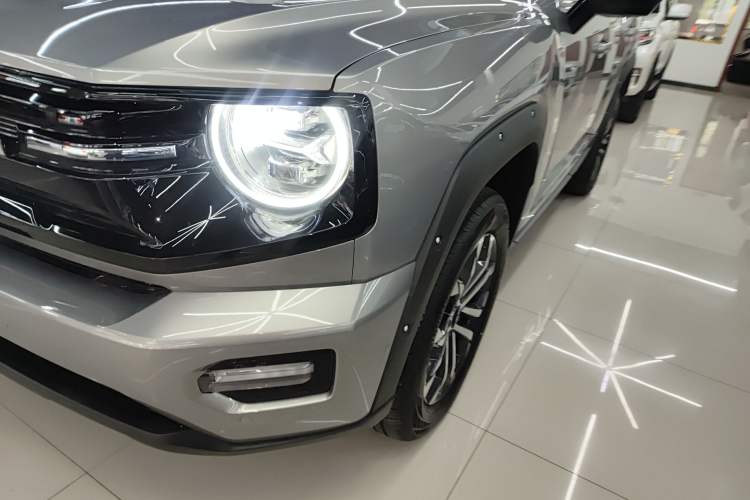 Used Haval H Dog 2026 Model 2.0T Trendy Wilderness Edition Left Front Headlight