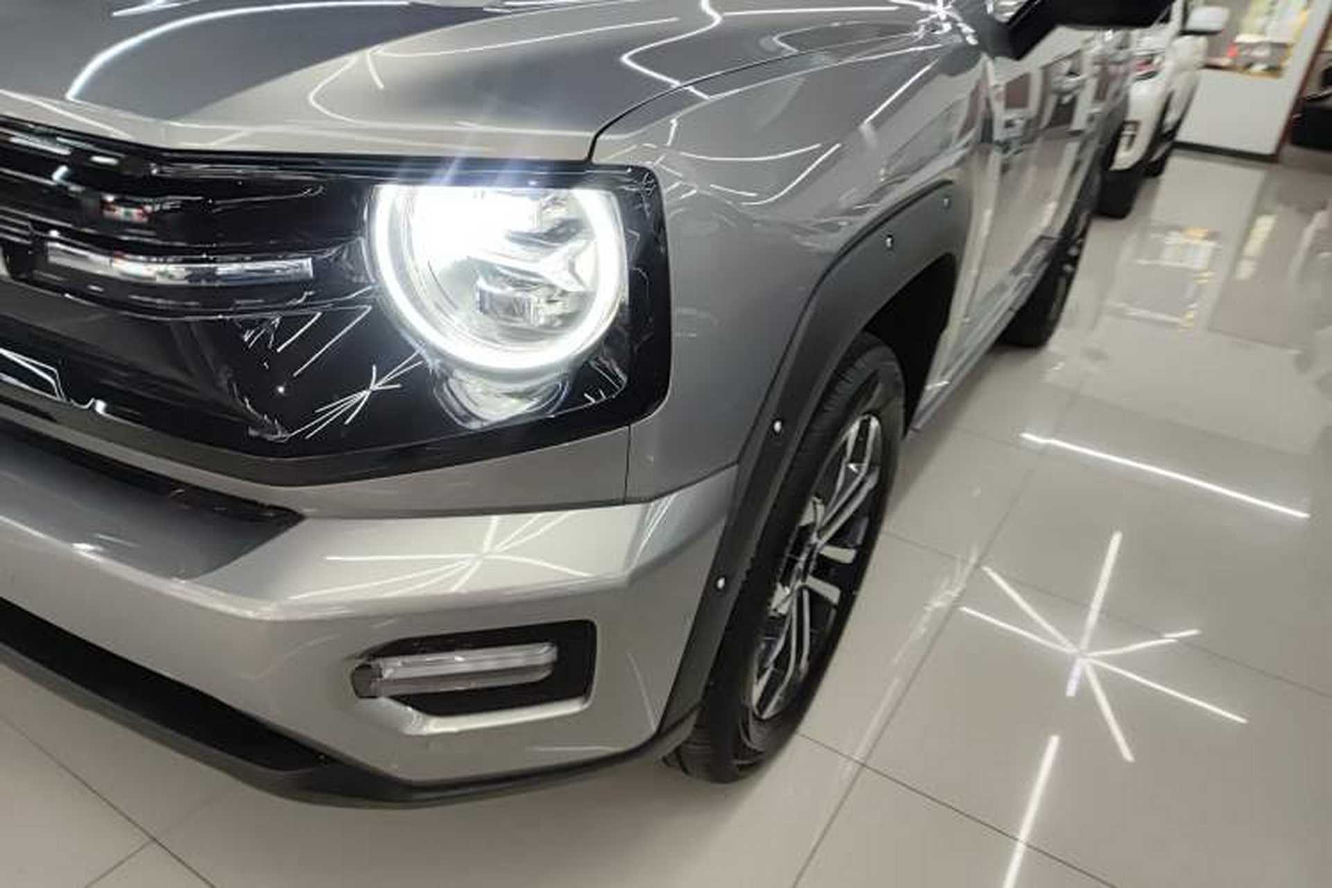 Used Haval H Dog 2026 Model 2.0T Trendy Wilderness Edition Left Front Headlight