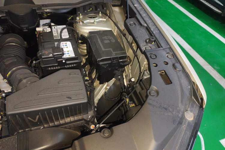 Used Haval H Dog 2026 Model 2.0T All-Wheel-Drive Trendy Wilderness Edition Engine Bay Left