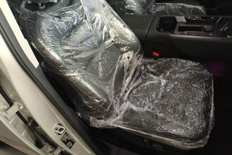 Used Haval H Dog 2026 Model 2.0T Trendy Wilderness Edition Right Front Seat