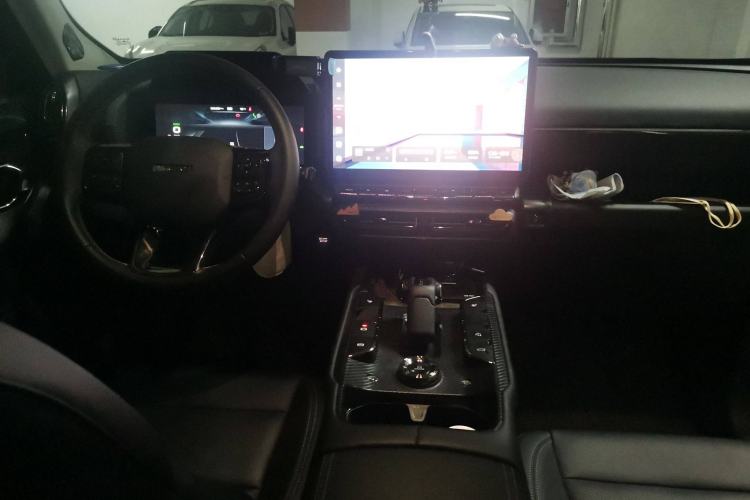 Used Haval H Dog New Energy 2023 DHT-PHEV 105km Tide Electric Version Plus Center Console