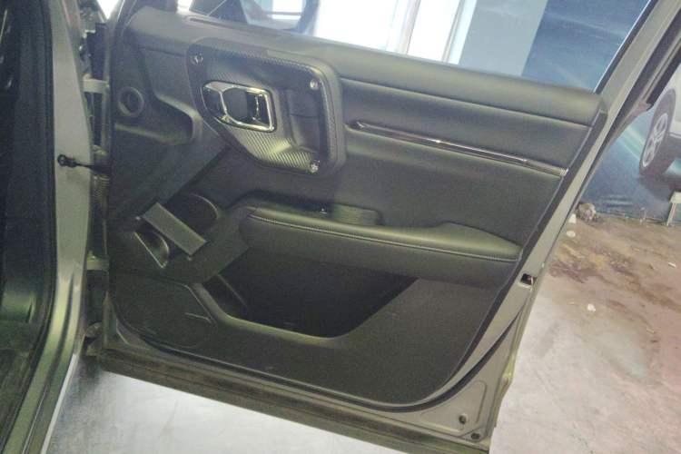Used Haval H Dog New Energy 2024 Hi4 102km Trend Electric Version Plus Interior 5