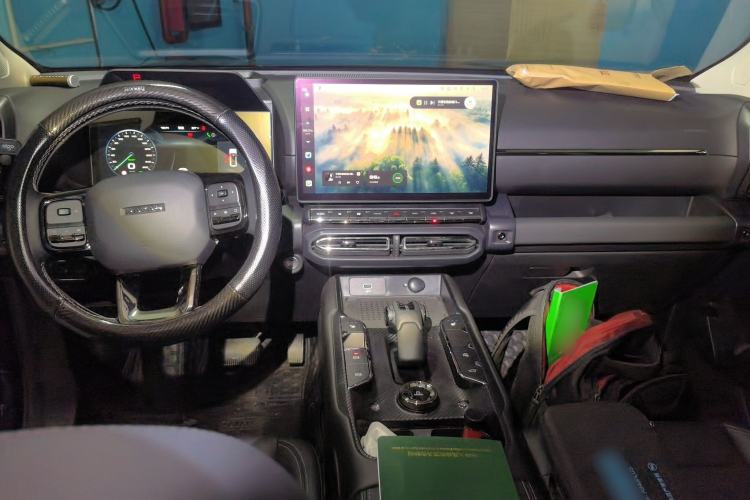 Used Haval H Dog New Energy 2023 DHT-PHEV 105km Tide Electric Version Plus Center Console