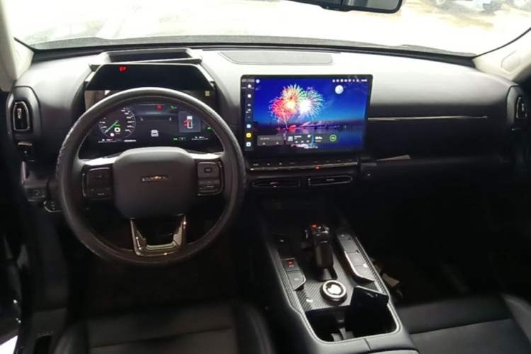 Used Haval H Dog New Energy 2023 DHT-PHEV 105km Tide Electric Version Plus Center Console