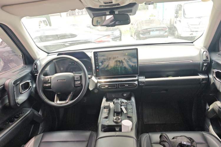 Used Haval H Dog New Energy 2023 DHT-PHEV 105km Tide Electric Version Plus Center Console