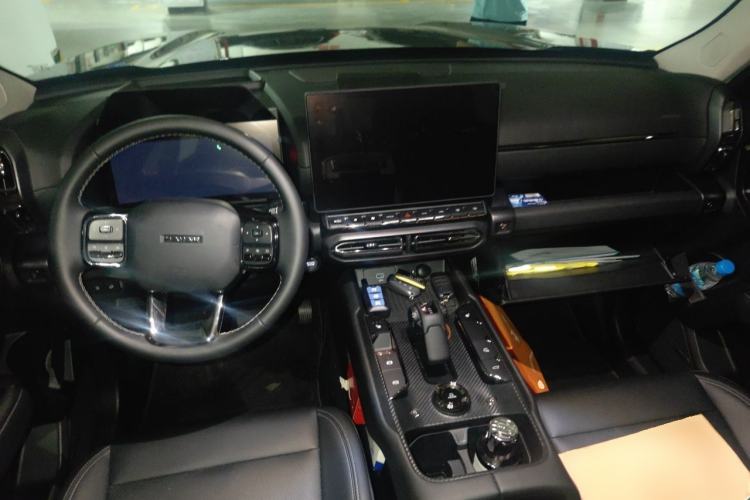 Used Haval H Dog New Energy 2023 DHT-PHEV 105km Tide Electric Version Plus Center Console