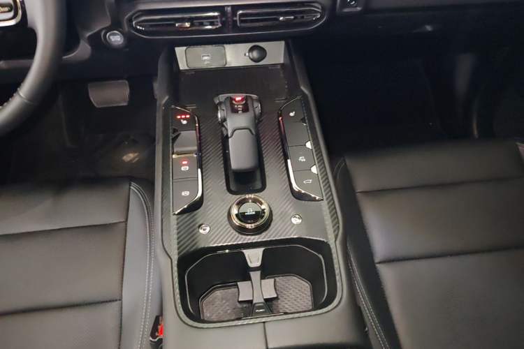 Used Haval H Dog New Energy 2023 DHT-PHEV 105km Tide Electric Version Plus Gear Lever